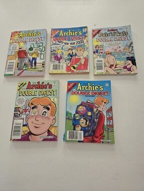 5 Archie's Double Digest Books # 76, 113, 148, 157, 174